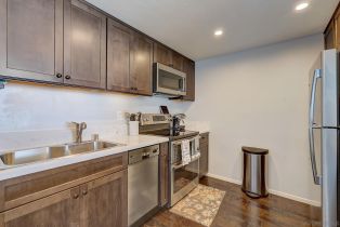 Condominium, 4767 Ocean blvd, San Diego, CA 92109 - 8