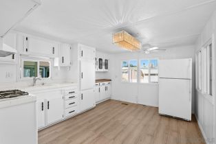 , 1120 East Mission rd, Fallbrook, CA 92028 - 6