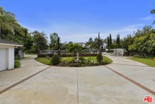 Single Family Residence, 13716 Sunset blvd, Pacific Palisades, CA 90272 - 3
