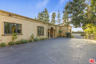 Single Family Residence, 1880 Loma Vista dr, Beverly Hills, CA 90210 - 3