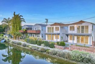 Residential Income, 2814 Grand Canal, Venice, CA 90291 - 2