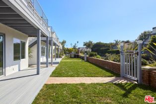 Residential Income, 2814 Grand Canal, Venice, CA 90291 - 9