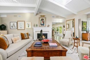 Single Family Residence, 2552 Benedict Canyon dr, Beverly Hills, CA 90210 - 5