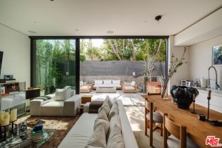 Single Family Residence, 857 Hilldale ave, West Hollywood , CA 90069 - 4