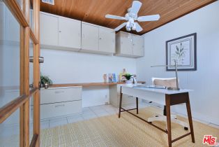 Single Family Residence, 2024 Oak Valley rd, Glendale, CA 91208 - 11