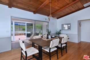 Single Family Residence, 2024 Oak Valley rd, Glendale, CA 91208 - 12