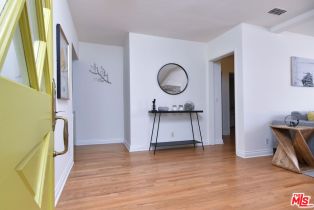 Single Family Residence, 2024 Oak Valley rd, Glendale, CA 91208 - 5