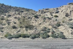 , 78 Calle De Vecinos, Desert Hot Springs, CA 92240 - 4