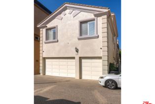 Single Family Residence, 130 Channel Pointe mall, Venice, CA 90292 - 5