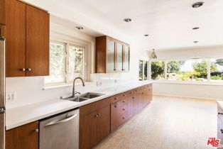 Single Family Residence, 3442 Wrightview dr, Studio City, CA 91604 - 19