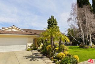 Single Family Residence, 3442 Wrightview dr, Studio City, CA 91604 - 3