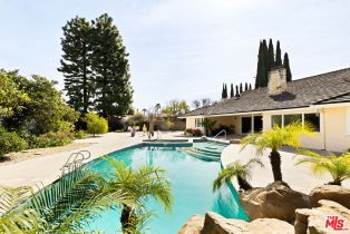 Single Family Residence, 3442 Wrightview dr, Studio City, CA 91604 - 45