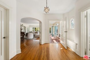 Single Family Residence, 335 Beirut ave, Pacific Palisades, CA 90272 - 7