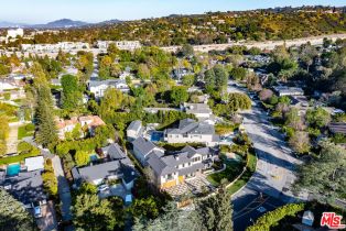 Single Family Residence, 15555 Valley Vista blvd, Encino, CA 91436 - 10