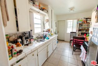 Residential Income, 2010 Spring st, Long Beach, CA 90810 - 40