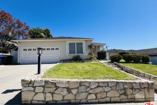 Single Family Residence, 10746 Cranks rd, Culver City, CA 90230 - 2