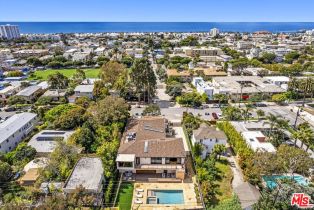 Single Family Residence, 2419 Beverley ave, Santa Monica, CA 90405 - 56