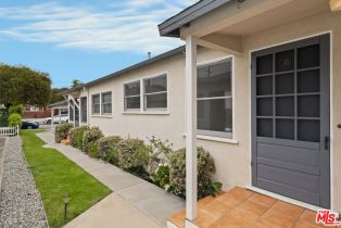 Residential Income, 710 Bay St, Santa Monica, CA  Santa Monica, CA 90405
