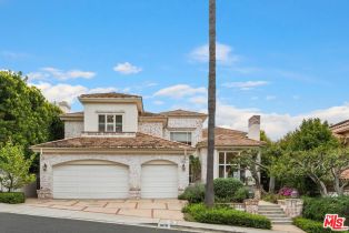 , 1618 Chastain Pkwy, Pacific Palisades, CA 90272 - 4
