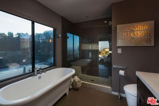 , 1733 SUNSET PLAZA dr, West Hollywood , CA 90069 - 40