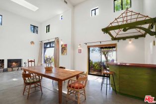 Single Family Residence, 190 Loma Metisse rd, Malibu, CA 90265 - 4