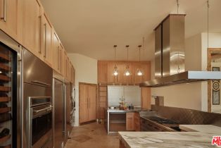 Single Family Residence, 1420 Davies dr, Beverly Hills, CA 90210 - 9