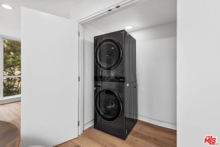 Condominium, 301 Rexford dr, Beverly Hills, CA 90212 - 19