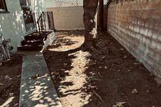 , 1134 AVON GH st, Burbank, CA 91505 - 2