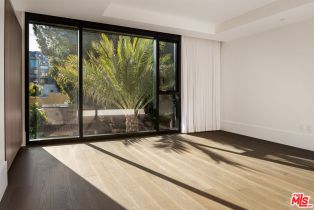 Condominium, 8420 Sunset Blvd, West Hollywood , CA 90069 - 6