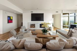 Condominium, 1 Century dr, Westwood, CA 90067 - 2