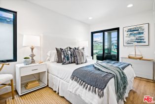 Single Family Residence, 117 25th st, Newport Beach, CA 92663 - 12