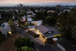 , 5102 Escobedo dr, Woodland Hills, CA 91364 - 4