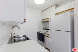 Condominium, 970 Palm ave, West Hollywood , CA 90069 - 11