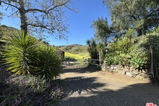 , 34229 Mulholland hwy, Malibu, CA 90265 - 3