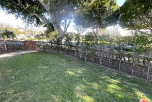 Single Family Residence, 10801 Galvin st, Culver City, CA 90230 - 5