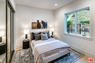 Single Family Residence, 24277 Dry Canyon Cold Creek rd, Calabasas, CA 91302 - 21