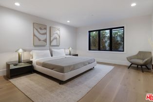 Single Family Residence, 7052 Dume dr, Malibu, CA 90265 - 32