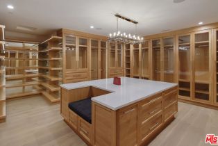 Single Family Residence, 7052 Dume dr, Malibu, CA 90265 - 19