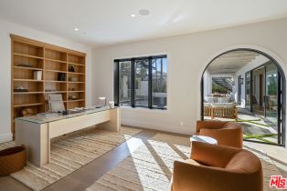 Single Family Residence, 7052 Dume dr, Malibu, CA 90265 - 14