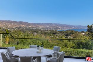 Single Family Residence, 7052 Dume dr, Malibu, CA 90265 - 18