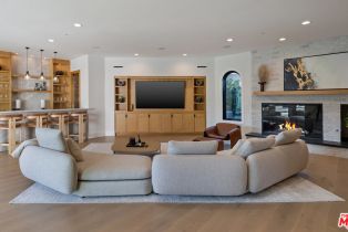 Single Family Residence, 7052 Dume dr, Malibu, CA 90265 - 29