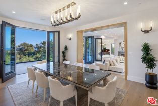 Single Family Residence, 7052 Dume dr, Malibu, CA 90265 - 9