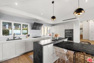 Single Family Residence, 21715 Rambla vis, Malibu, CA 90265 - 10