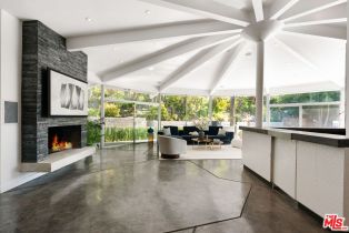 Single Family Residence, 2226 San Ysidro dr, Beverly Hills, CA 90210 - 3