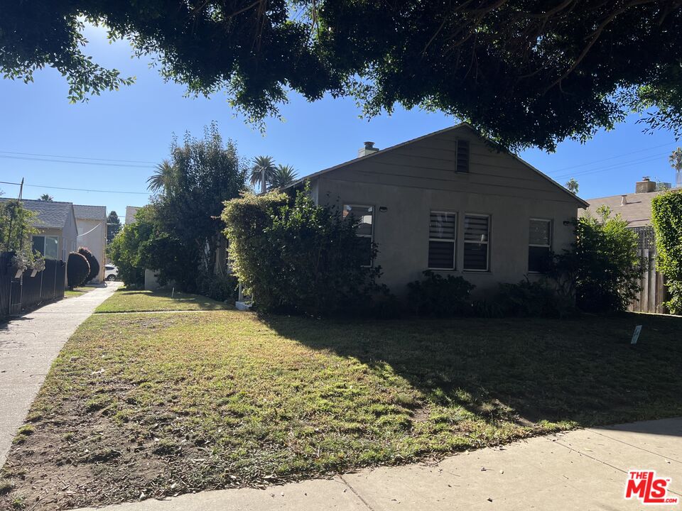 Residential Income, 1430 Franklin st, Santa Monica, CA 90404 - 1