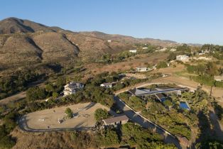 Single Family Residence, 5900 Bonsall dr, Malibu, CA 90265 - 2