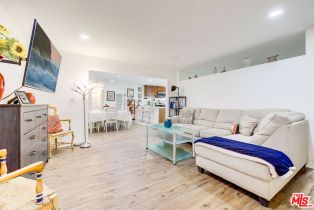 Condominium, 18530 Hatteras st, Tarzana, CA 91356 - 2