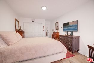 Condominium, 18530 Hatteras st, Tarzana, CA 91356 - 11