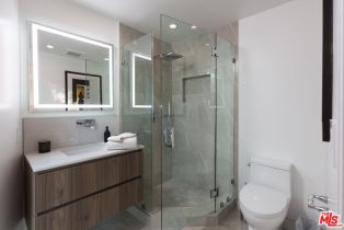 Single Family Residence, 8780 Hollywood blvd, West Hollywood , CA 90069 - 28