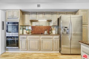 Condominium, 10790 Wilshire blvd, Wilshire Corridor, CA 90024 - 14